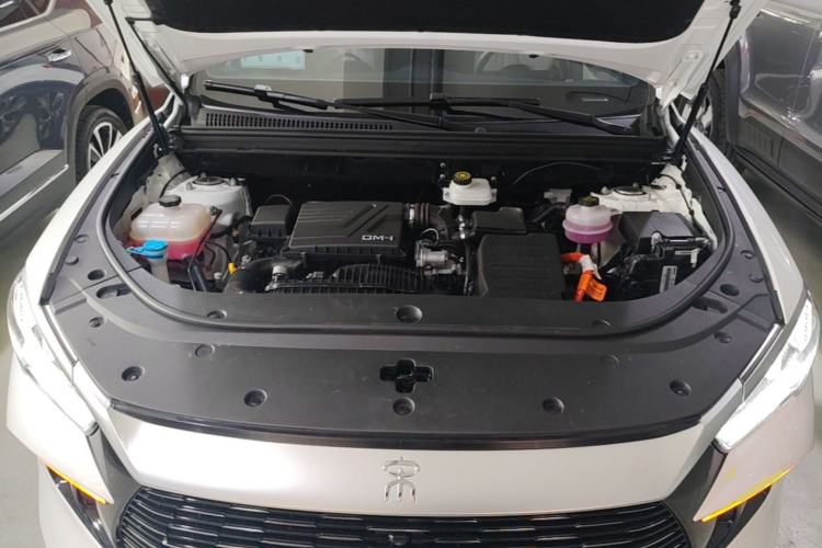 Used BYD Song Pro New Energy 2023 Champion Edition DM-i 110KM Excellence Model Engine Bay