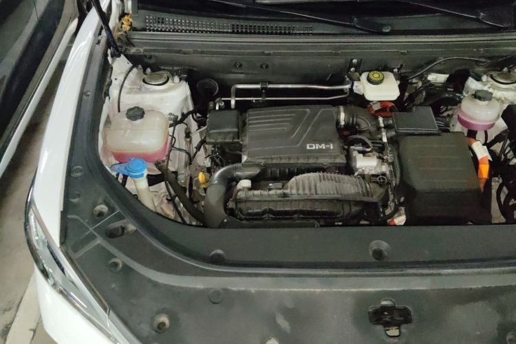Used BYD Song Pro New Energy 2023 Champion Edition DM-i 110KM Beyond Model Engine Bay Right