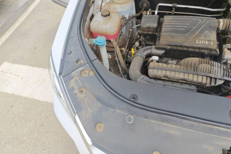 Used BYD Song Pro New Energy 2023 Champion Edition DM-i 110KM Excellence Model Engine Bay Right