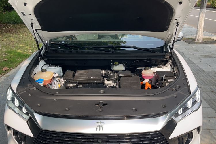 Used BYD Song Pro New Energy 2023 Champion Edition DM-i 71KM Leading Model Engine Bay
