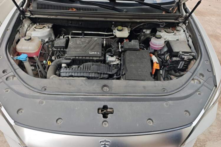 Used BYD Song Pro New Energy 2023 Champion Edition DM-i 110KM Beyond Model Engine Bay