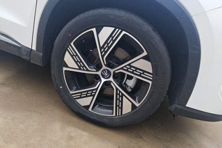 Used BYD Song Pro New Energy 2023 Champion Edition DM-i 110KM Excellence Model Exterior 1