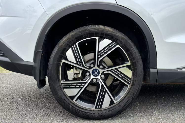 Used BYD Song Pro New Energy 2023 Champion Edition DM-i 110KM Excellence Model Exterior 10