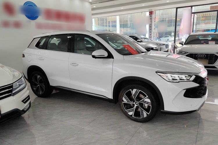 Used BYD Song Pro New Energy 2023 Champion Edition DM-i 110KM Excellence Model Exterior 2