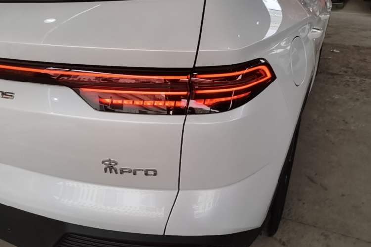 Used BYD Song Pro New Energy 2023 Champion Edition DM-i 110KM Excellence Model Exterior 3