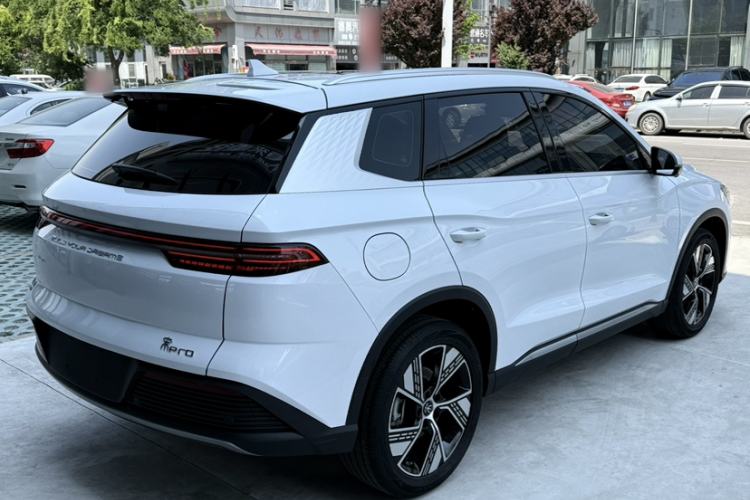 Used BYD Song Pro New Energy 2023 Champion Edition DM-i 110KM Excellence Model Exterior 4