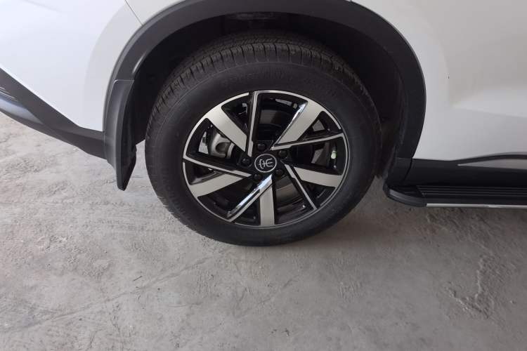 Used BYD Song Pro New Energy 2023 Champion Edition DM-i 71KM Navigation Model Exterior 5
