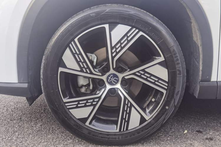 Used BYD Song Pro New Energy 2023 Champion Edition DM-i 110KM Excellence Model Exterior 6