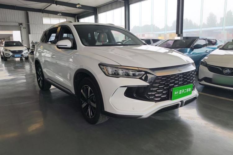 Used BYD Song Pro New Energy 2023 Champion Edition DM-i 71KM Navigation Model Front Right 45 Deg