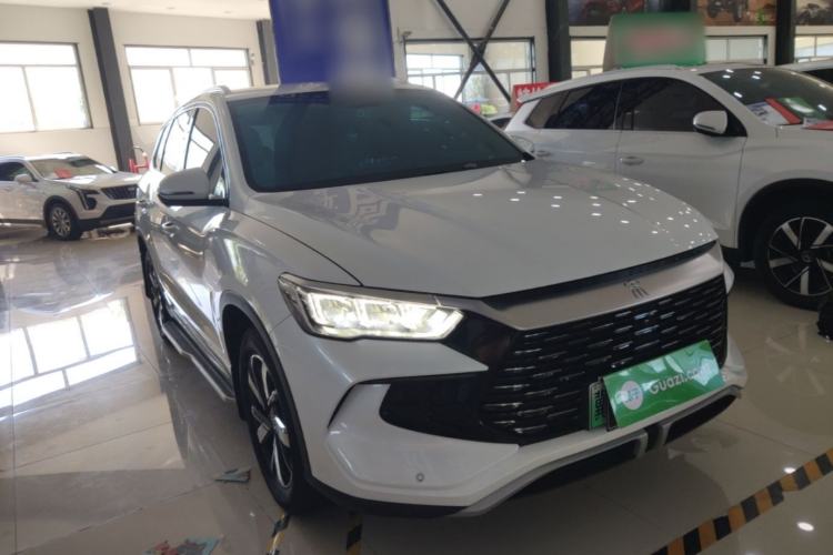 Used BYD Song Pro New Energy 2023 Champion Edition DM-i 71KM Navigation Model Front Right 45 Deg