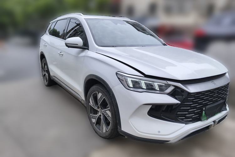 Used BYD Song Pro New Energy 2023 Champion Edition DM-i 110KM Excellence Model Front Right 45 Deg