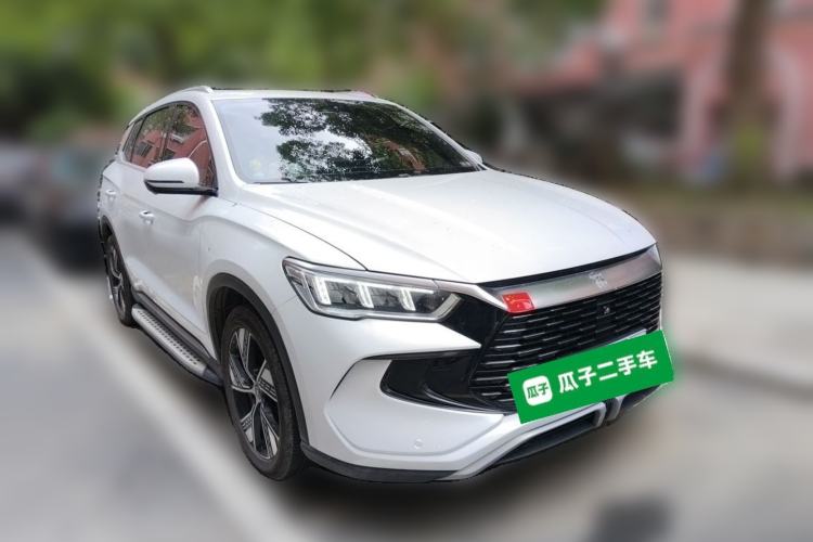 Used BYD Song Pro New Energy 2023 Champion Edition DM-i 110KM Excellence Model Front Right 45 Deg