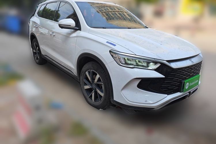 Used BYD Song Pro New Energy 2023 Champion Edition DM-i 71KM Beyond Model Front Right 45 Deg