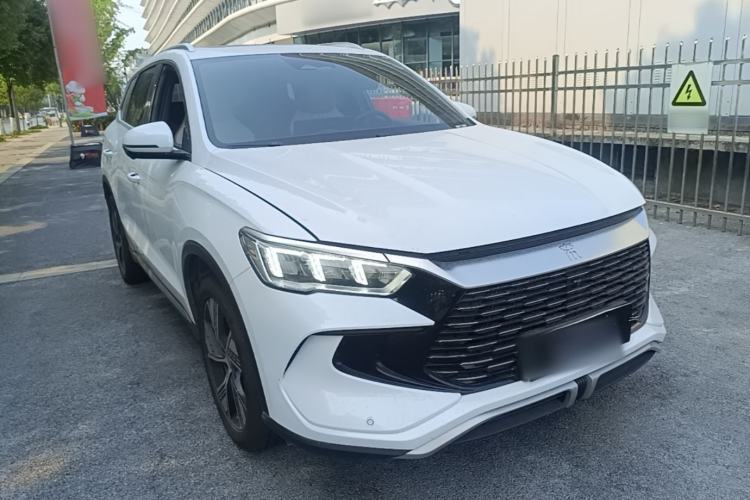 Used BYD Song Pro New Energy 2023 Champion Edition DM-i 110KM Excellence Model Front Right 45 Deg