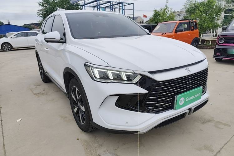 Used BYD Song Pro New Energy 2023 Champion Edition DM-i 71KM Beyond Model Front Right 45 Deg