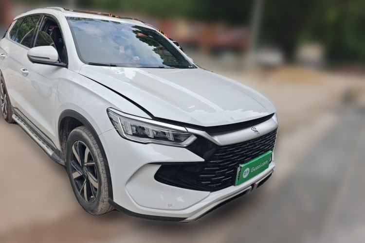 Used BYD Song Pro New Energy 2023 Champion Edition DM-i 110KM Beyond Model Front Right 45 Deg