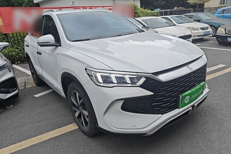 Used BYD Song Pro New Energy 2023 Champion Edition DM-i 71KM Navigation Model Front Right 45 Deg