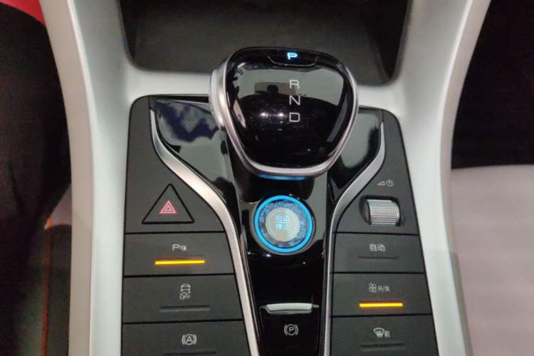 Used BYD Song Pro New Energy 2023 Champion Edition DM-i 71KM Leading Model Gear Lever