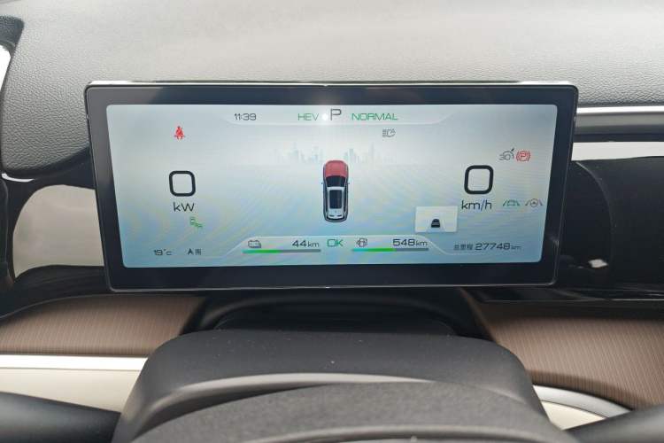 Used BYD Song Pro New Energy 2023 Champion Edition DM-i 110KM Excellence Model Instrument Cluster