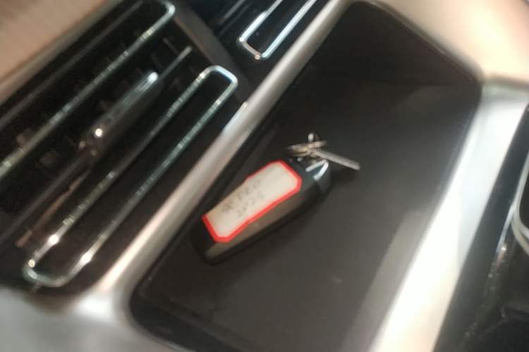 Used BYD Song Pro New Energy 2023 Champion Edition DM-i 110KM Excellence Model Interior 1