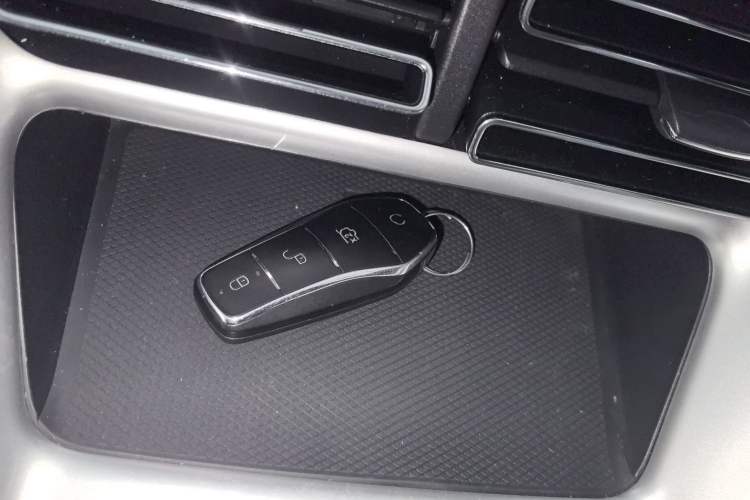 Used BYD Song Pro New Energy 2023 Champion Edition DM-i 71KM Navigation Model Interior 1