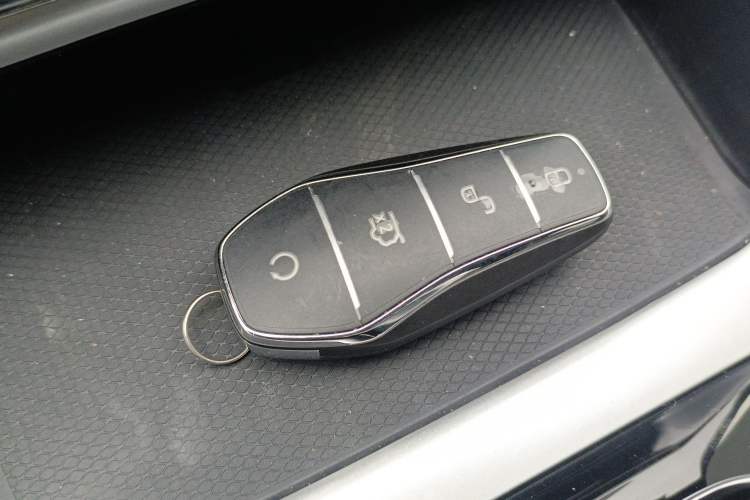 Used BYD Song Pro New Energy 2023 Champion Edition DM-i 71KM Beyond Model Interior 1
