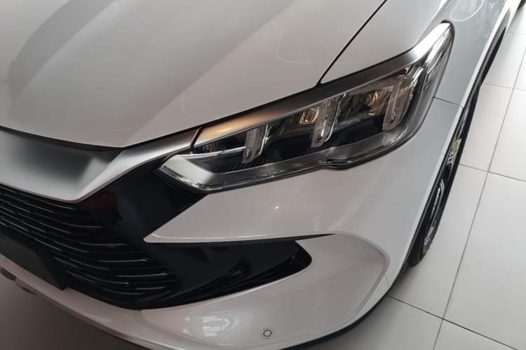 Used BYD Song Pro New Energy 2023 Champion Edition DM-i 110KM Excellence Model Left Front Headlight