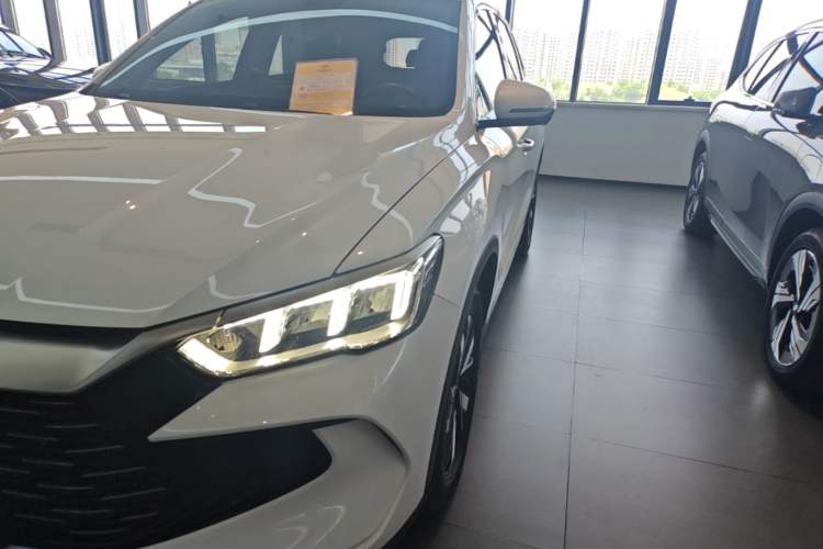 Used BYD Song Pro New Energy 2023 Champion Edition DM-i 71KM Navigation Model Left Front Headlight