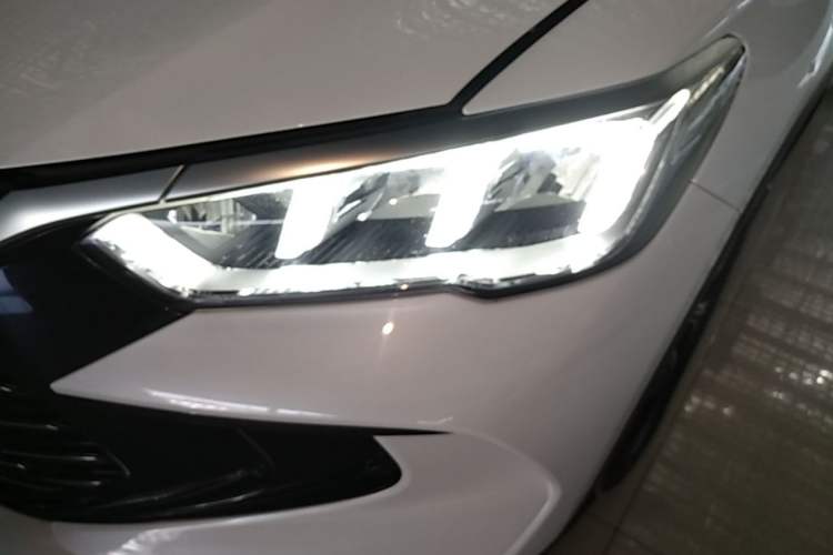Used BYD Song Pro New Energy 2023 Champion Edition DM-i 110KM Excellence Model Left Front Headlight