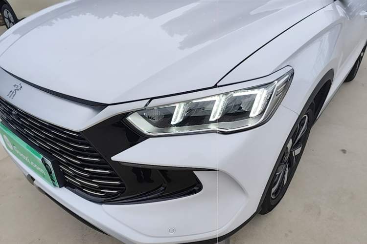 Used BYD Song Pro New Energy 2023 Champion Edition DM-i 71KM Beyond Model Left Front Headlight