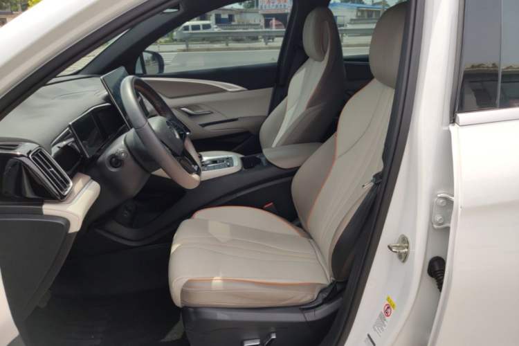 Used BYD Song Pro New Energy 2023 Champion Edition DM-i 110KM Excellence Model Left Front Seat