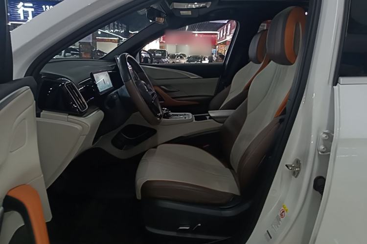 Used BYD Song Pro New Energy 2023 Champion Edition DM-i 110KM Beyond Model Left Front Seat