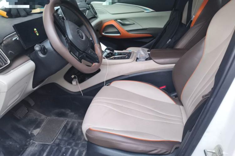 Used BYD Song Pro New Energy 2023 Champion Edition DM-i 71KM Leading Model Left Front Seat