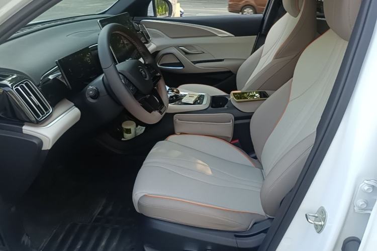 Used BYD Song Pro New Energy 2023 Champion Edition DM-i 110KM Excellence Model Left Front Seat