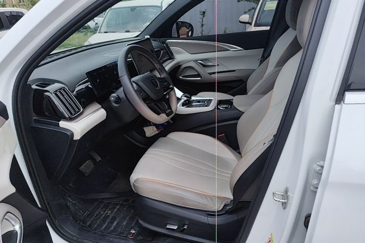Used BYD Song Pro New Energy 2023 Champion Edition DM-i 71KM Beyond Model Left Front Seat