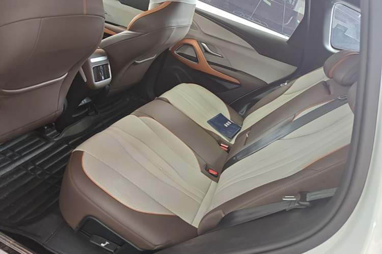 Used BYD Song Pro New Energy 2023 Champion Edition DM-i 110KM Excellence Model Left Rear Seat