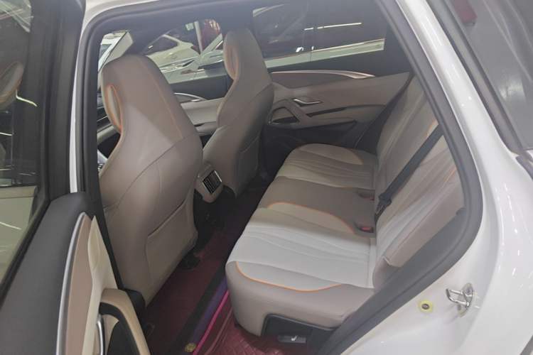 Used BYD Song Pro New Energy 2023 Champion Edition DM-i 110KM Beyond Model Left Rear Seat