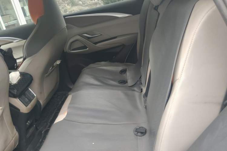Used BYD Song Pro New Energy 2023 Champion Edition DM-i 71KM Navigation Model Left Rear Seat