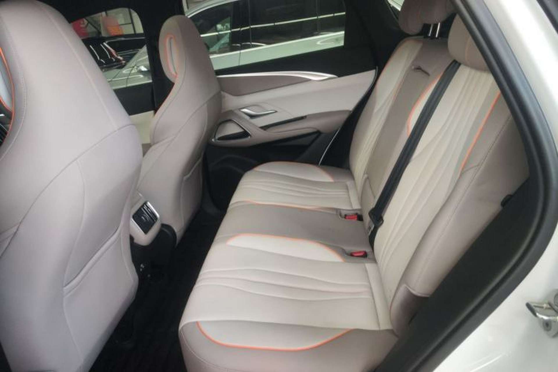 Used BYD Song Pro New Energy 2023 Champion Edition DM-i 110KM Beyond Model Left Rear Seat