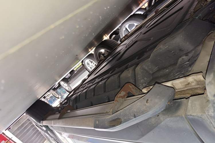 Used BYD Song Pro New Energy 2023 Champion Edition DM-i 110KM Excellence Model Left Side Sill