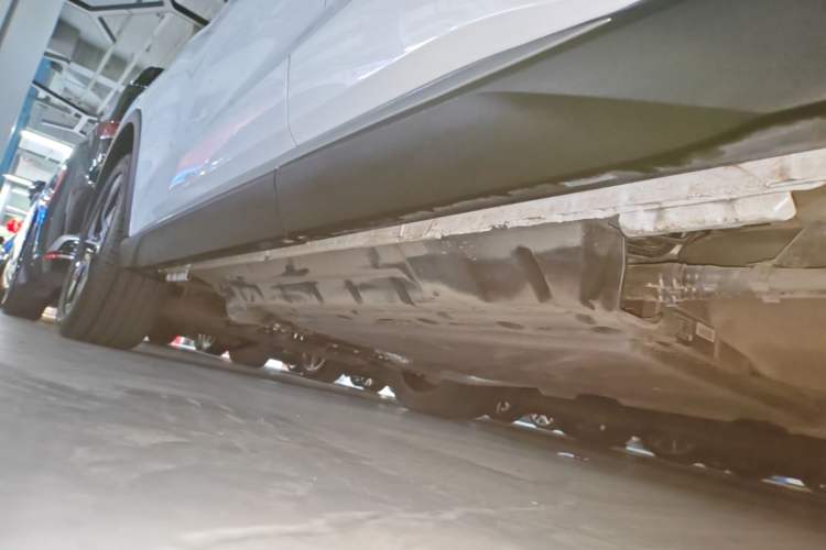 Used BYD Song Pro New Energy 2023 Champion Edition DM-i 110KM Excellence Model Left Side Sill