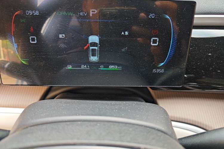 Used BYD Song Pro New Energy 2023 Champion Edition DM-i 71KM Beyond Model Odometer Close Up