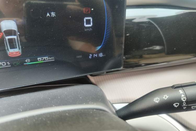 Used BYD Song Pro New Energy 2023 Champion Edition DM-i 71KM Leading Model Odometer Close Up