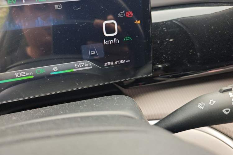 Used BYD Song Pro New Energy 2023 Champion Edition DM-i 110KM Beyond Model Odometer Close Up