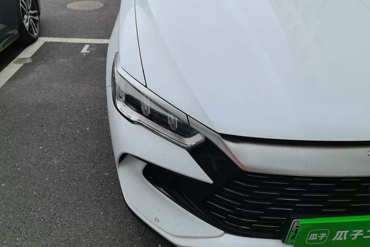 Used BYD Song Pro New Energy 2023 Champion Edition DM-i 110KM Excellence Model Right Front Headlight
