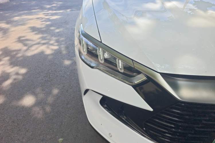 Used BYD Song Pro New Energy 2023 Champion Edition DM-i 71KM Navigation Model Right Front Headlight