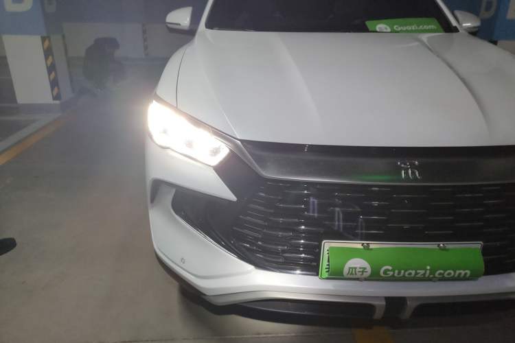 Used BYD Song Pro New Energy 2023 Champion Edition DM-i 71KM Leading Model Right Front Headlight
