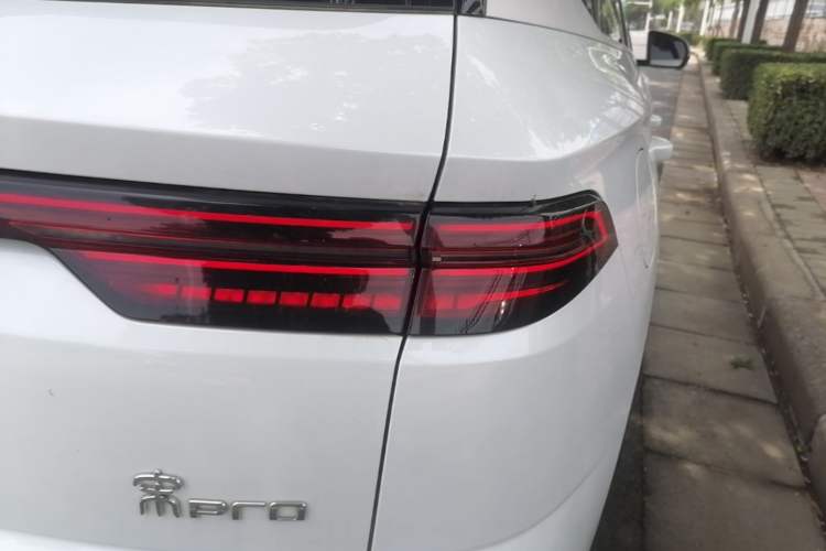 Used BYD Song Pro New Energy 2023 Champion Edition DM-i 71KM Leading Model Right Rear Taillight