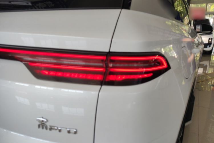Used BYD Song Pro New Energy 2023 Champion Edition DM-i 71KM Navigation Model Right Rear Taillight