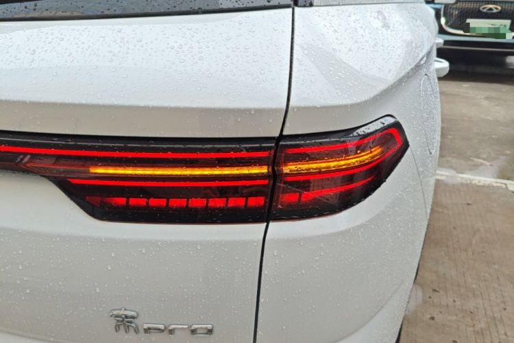 Used BYD Song Pro New Energy 2023 Champion Edition DM-i 71KM Navigation Model Right Rear Taillight
